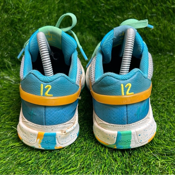 Nike Gray and Blue Sneakers with Orange Swoosh - Picture 5 of 9